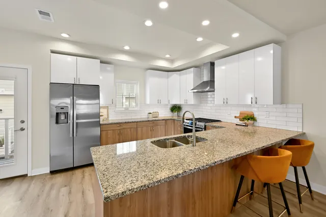 $742,000 | 307 East Pier Street, Port Washington, WI 53074