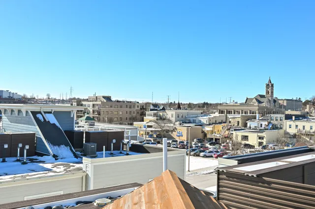 $742,000 | 307 East Pier Street, Port Washington, WI 53074