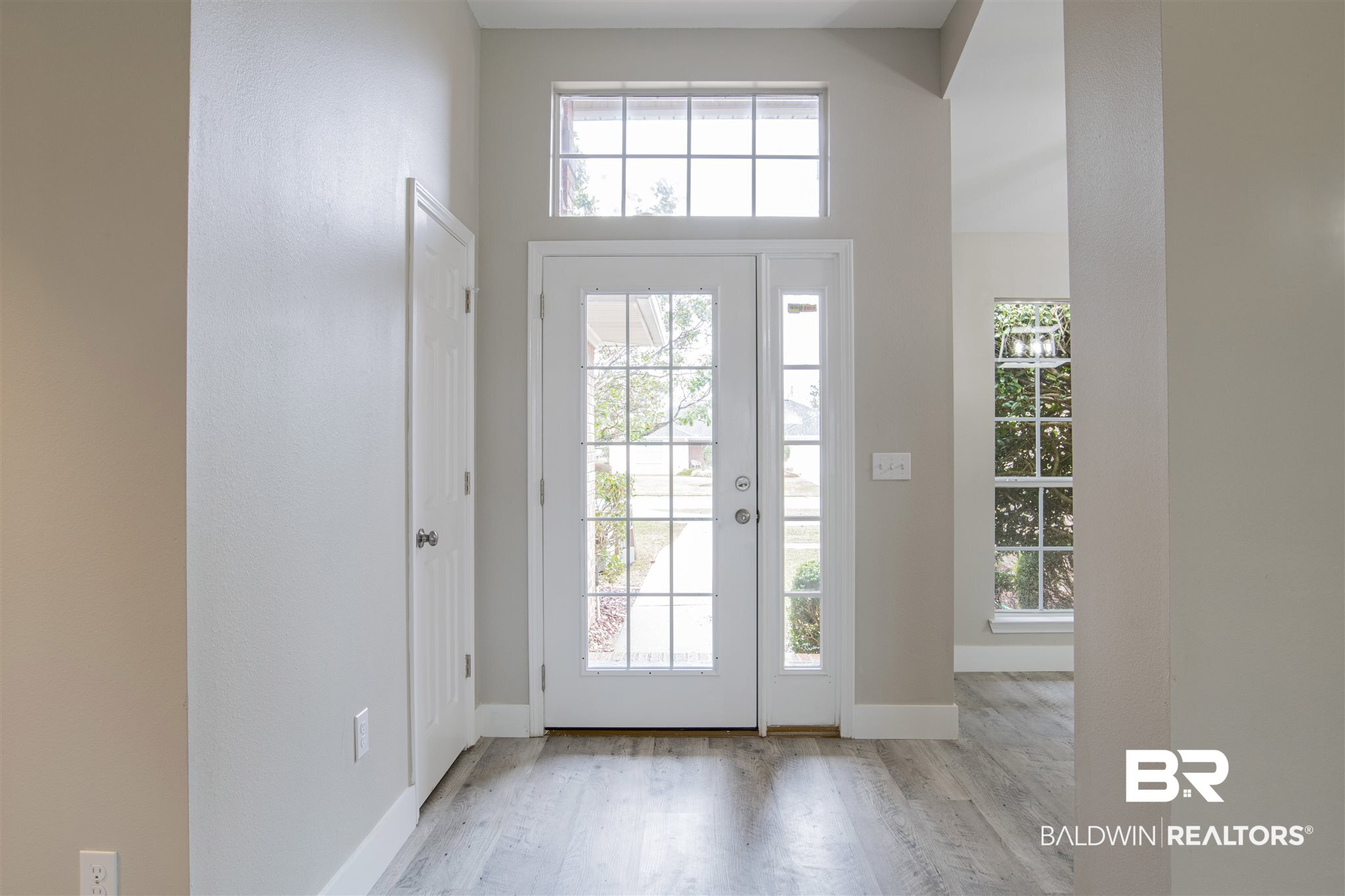 9135 Clubhouse Drive Foley, AL 36535 - Photo 2 of 33