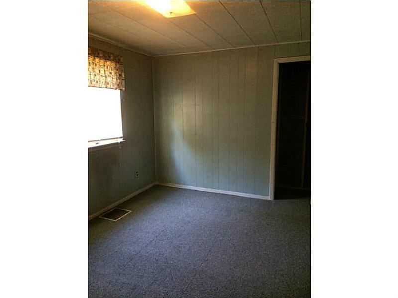 252 Heasley Hollow Road Vandergrift, PA 15690 - Photo 12 of 12 Bedroom.