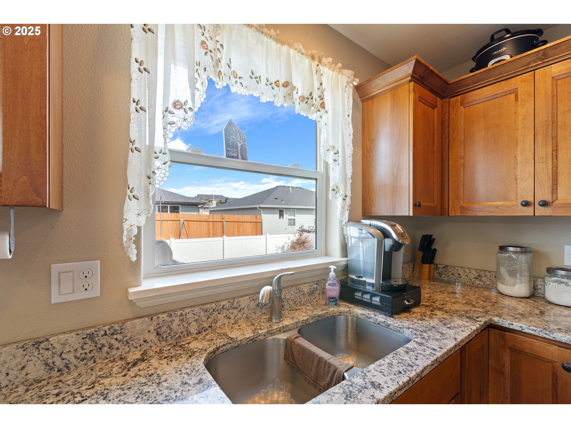 700 Southeast Tokay Street Winston, OR 97496 - Photo 14 of 42