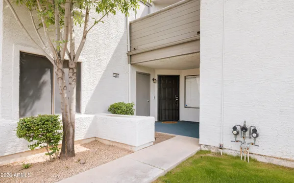 $264,000 | 9439 North 59th Avenue, Unit 143, Glendale, AZ 85302