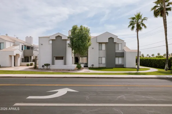 $264,000 | 9439 North 59th Avenue, Unit 143, Glendale, AZ 85302