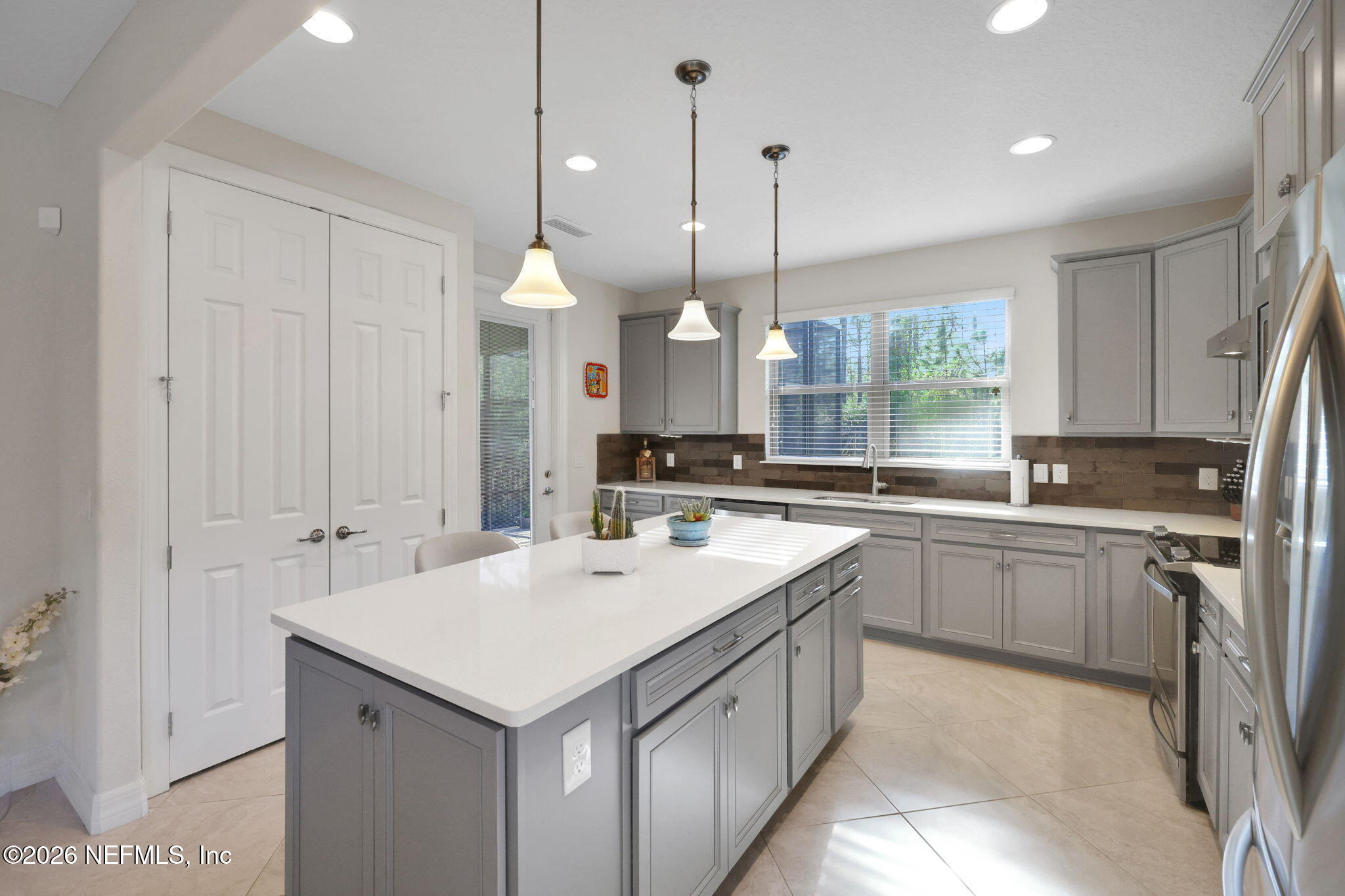 198 Forest Spring Drive Ponte Vedra, FL 32081 - Photo 14 of 56 Well Appointed Kitchen