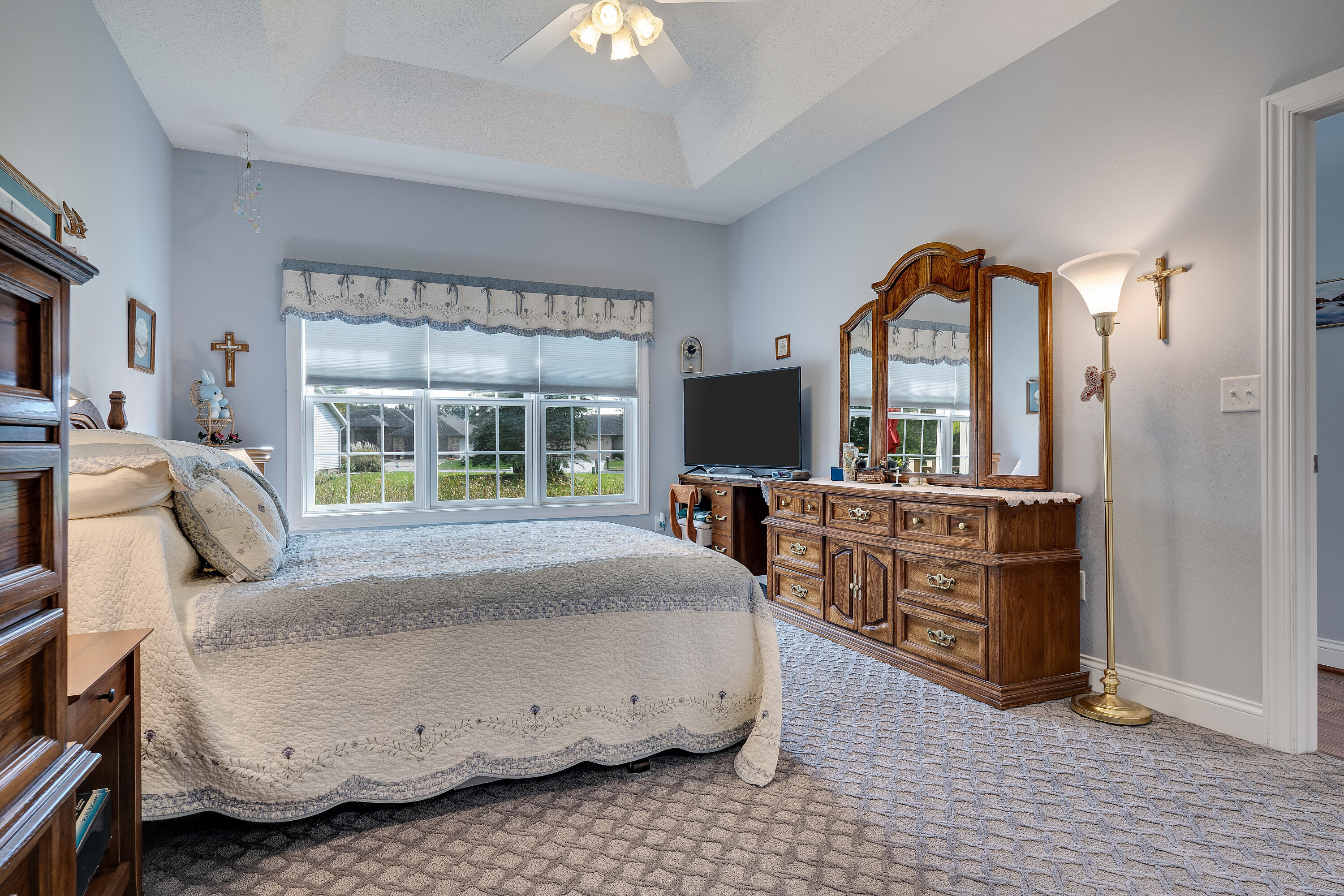 502 Green Coulee Road Onalaska, WI 54650 - Photo 17 of 29 Windows overlooking Creek off Primary