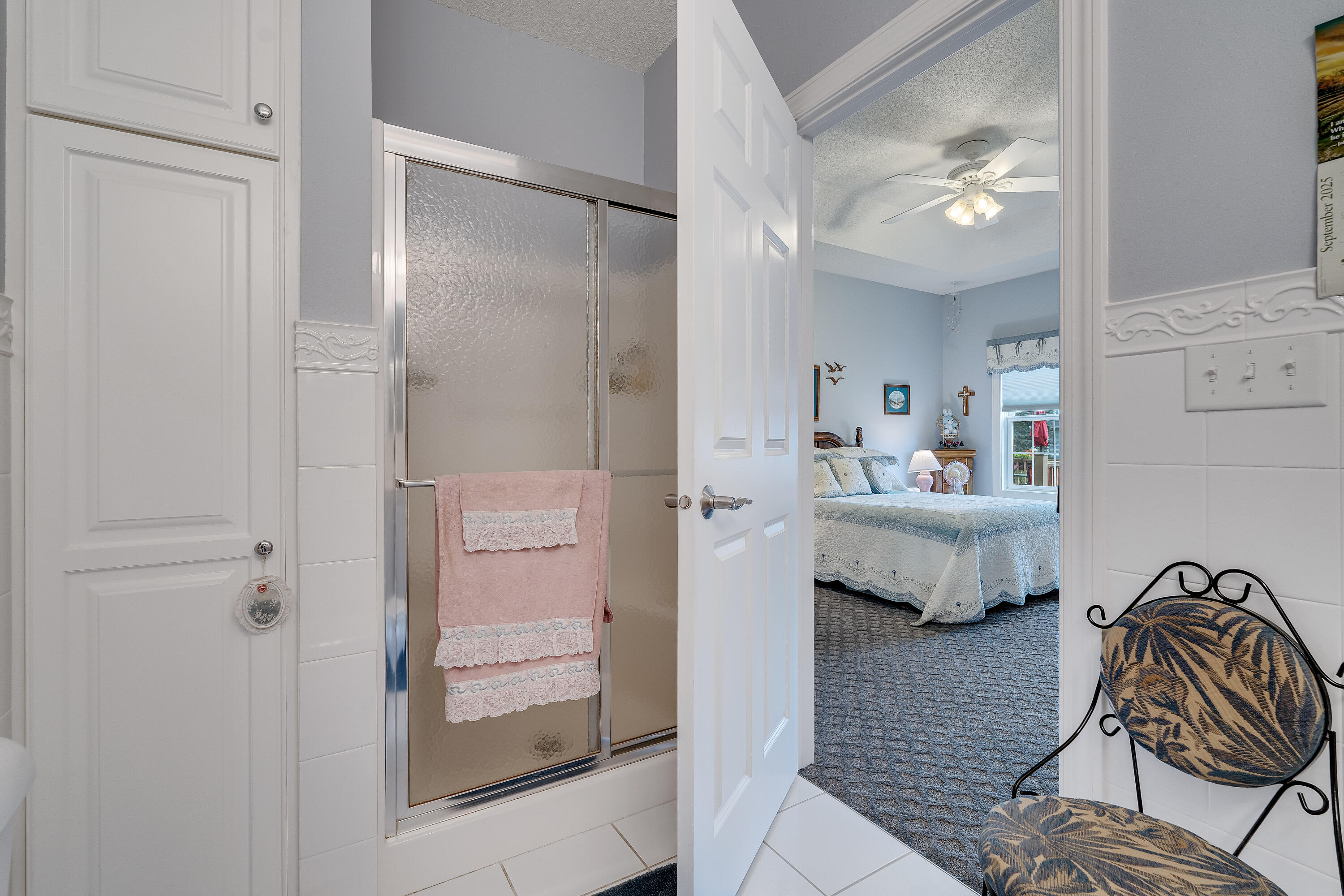 502 Green Coulee Road Onalaska, WI 54650 - Photo 18 of 29 Primary Bathroom w Shower