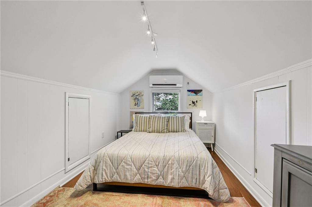 2397 Greylock Place Decatur, GA 30030 - Photo 13 of 23