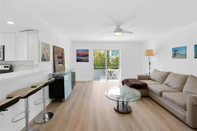 $4,800 | 1601 Bay Road, Unit 8, Miami Beach, FL 33139