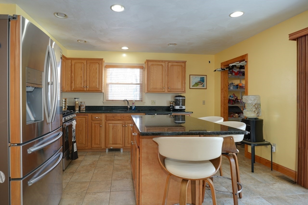 12 Pine Street Rehoboth, MA 02769 - Photo 10 of 35