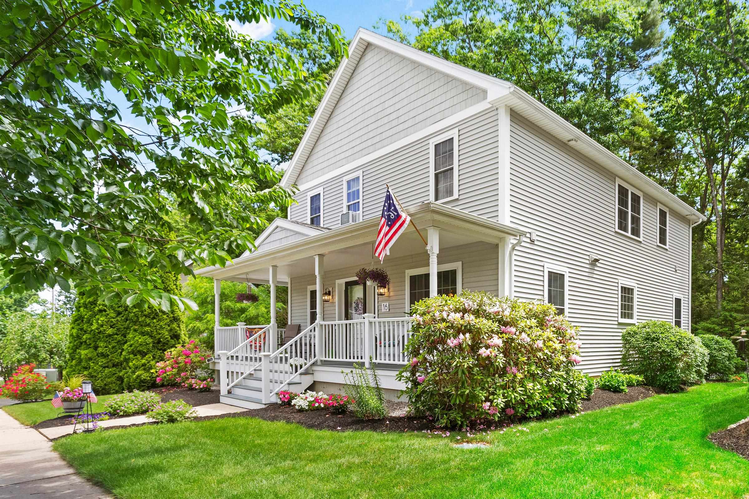 16 Constitution Way Rochester, NH 03867 - Photo 2 of 36