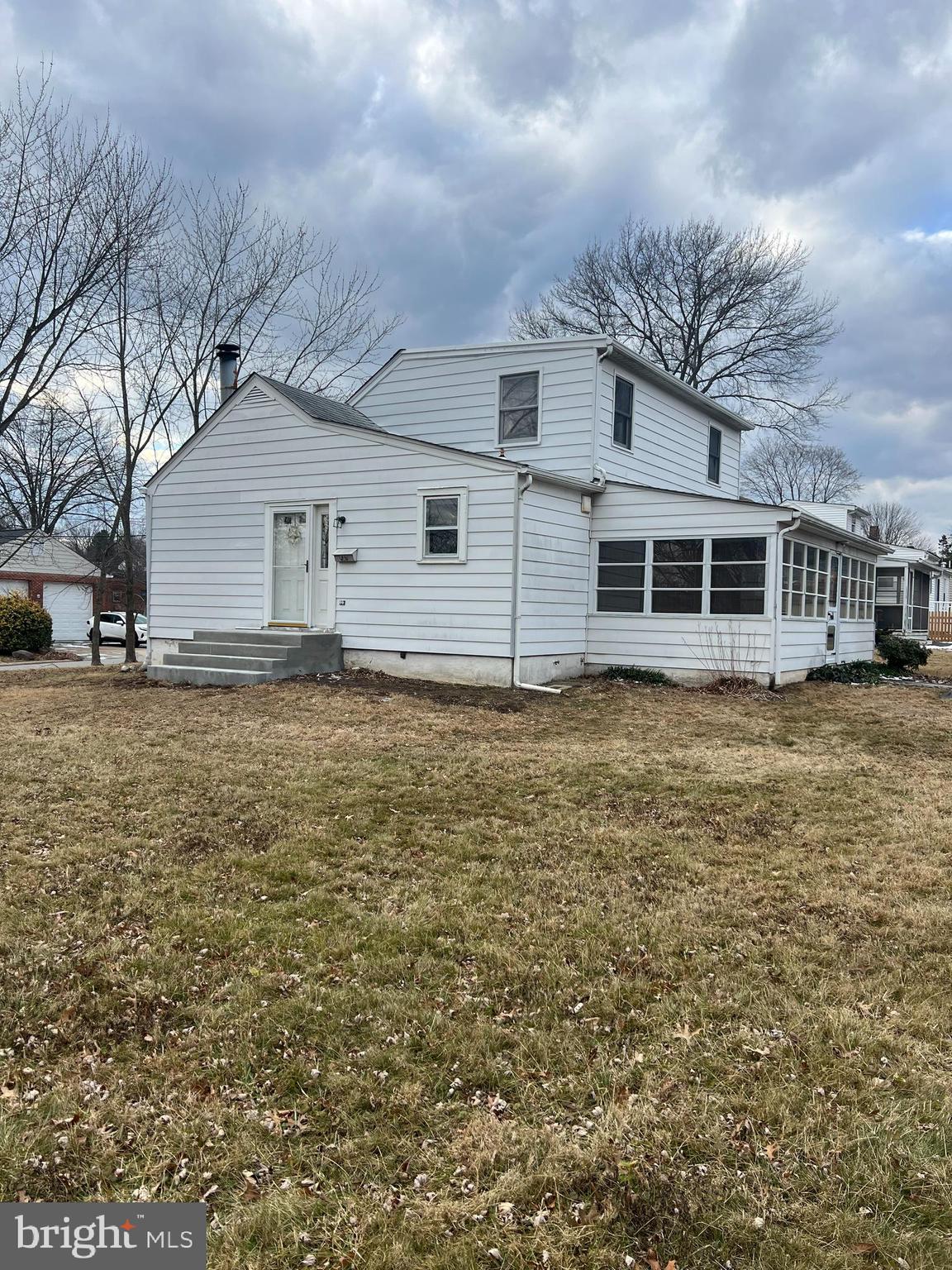 903 Aldon Road Claymont, DE 19703 - Photo 19 of 19 New Front Steps