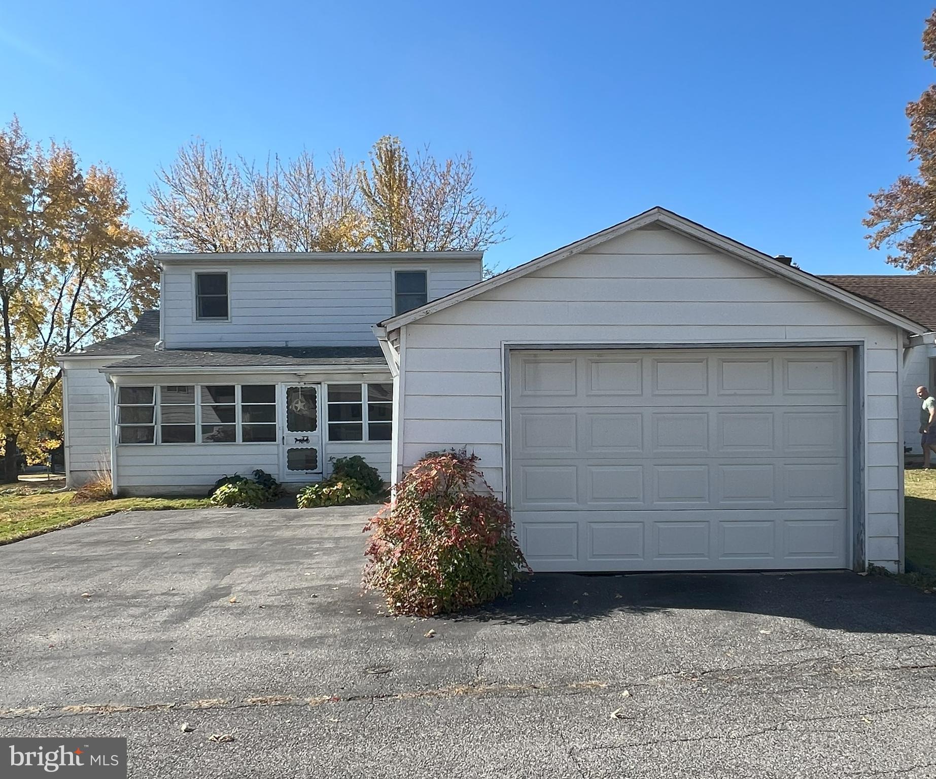 903 Aldon Road Claymont, DE 19703 - Photo 3 of 19 Back Entrance with ample parking, Detached Garage