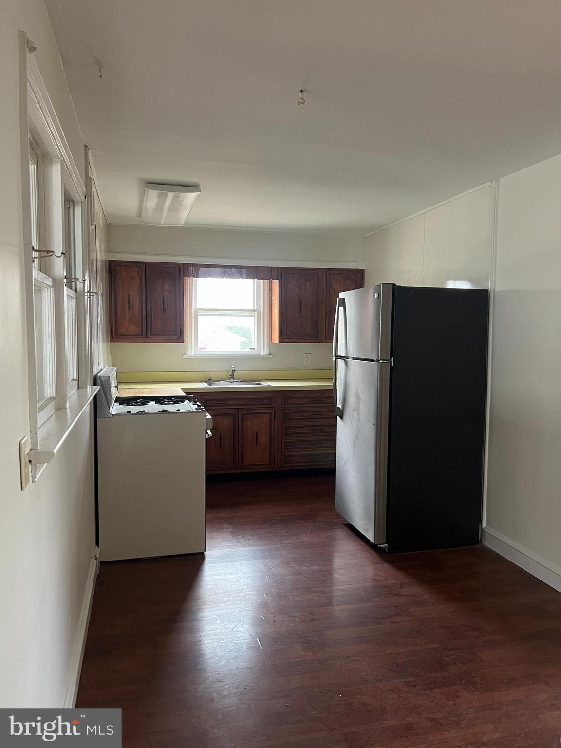903 Aldon Road Claymont, DE 19703 - Photo 5 of 19 Kitchen