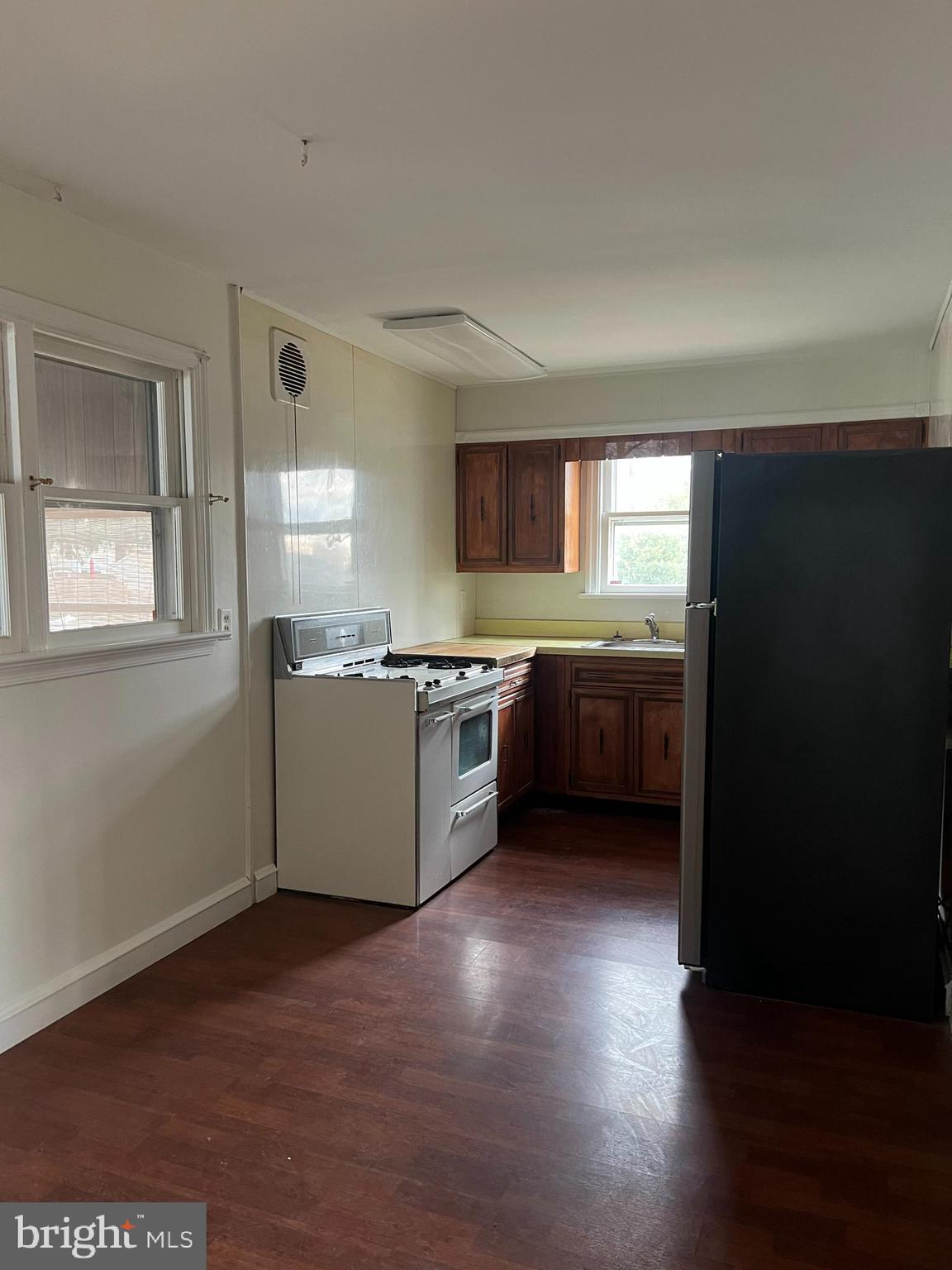 903 Aldon Road Claymont, DE 19703 - Photo 6 of 19 Gallery Image 6