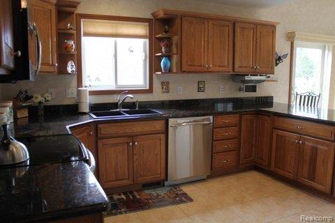 6685 Stewart Road Monroe, MI 48162 - Photo 6 of 25 IMG_0013.jpg