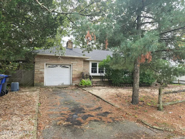 $3,000 | 297 Cambourne Drive, Toms River, NJ 08753