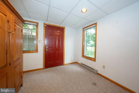 $925,000 | 525 West Beechtree Lane, Wayne, PA 19087