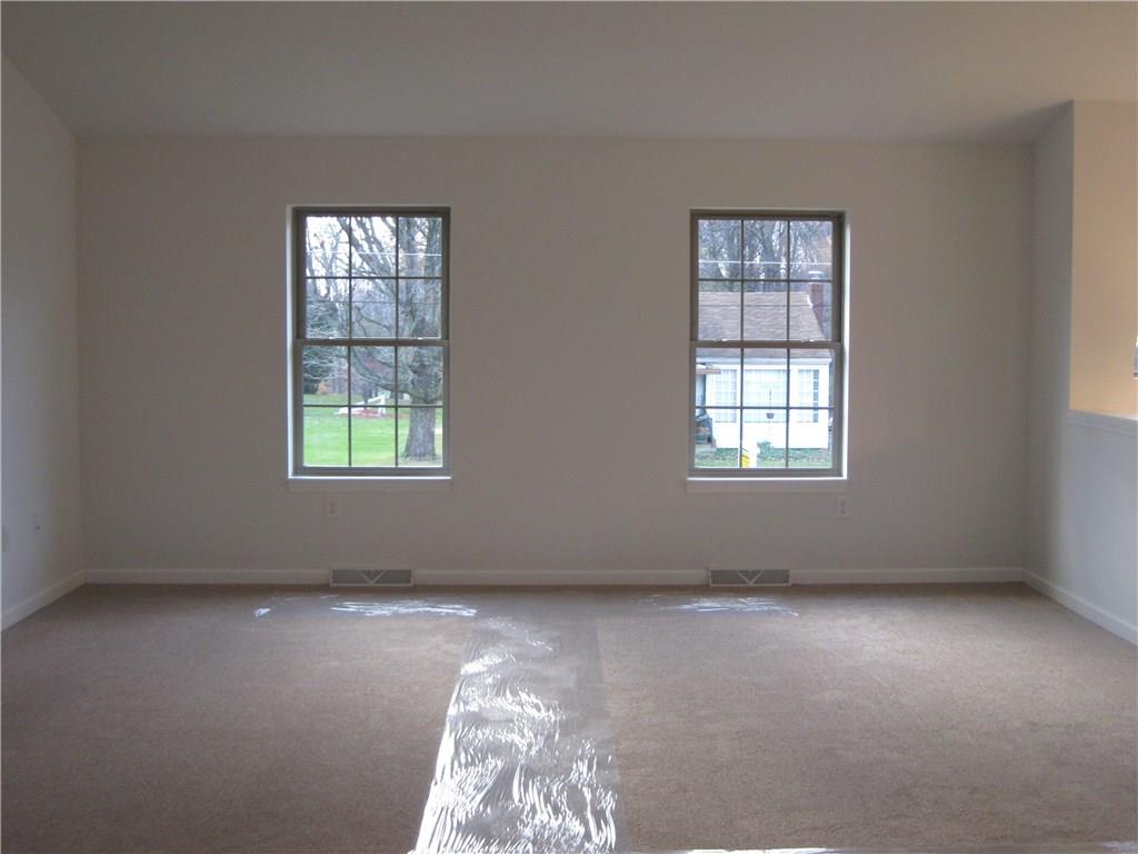 4331 Partell Street Butler, PA 16001 - Photo 4 of 20