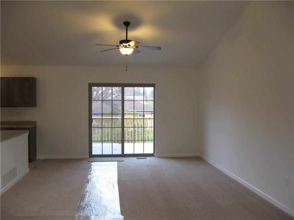 4331 Partell Street Butler, PA 16001 - Photo 5 of 20
