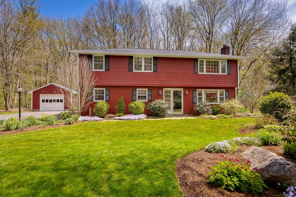 9 Whalen Road Hopkinton, MA 01748 - Photo 1 of 20 Gallery Image 1