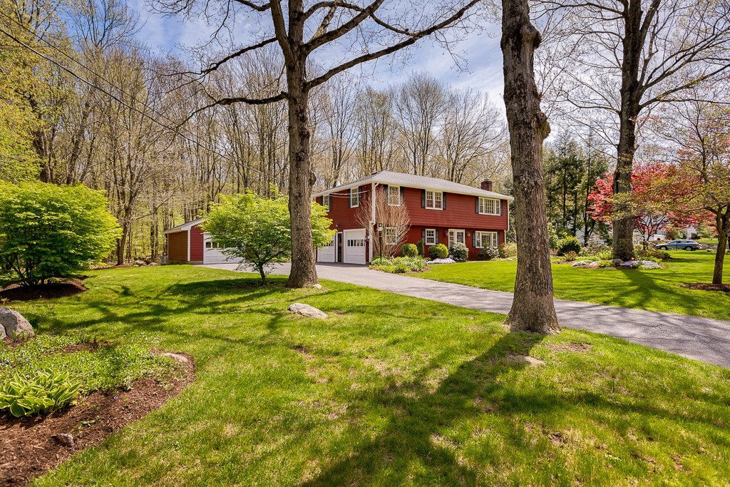 9 Whalen Road Hopkinton, MA 01748 - Photo 17 of 20 Gallery Image 17