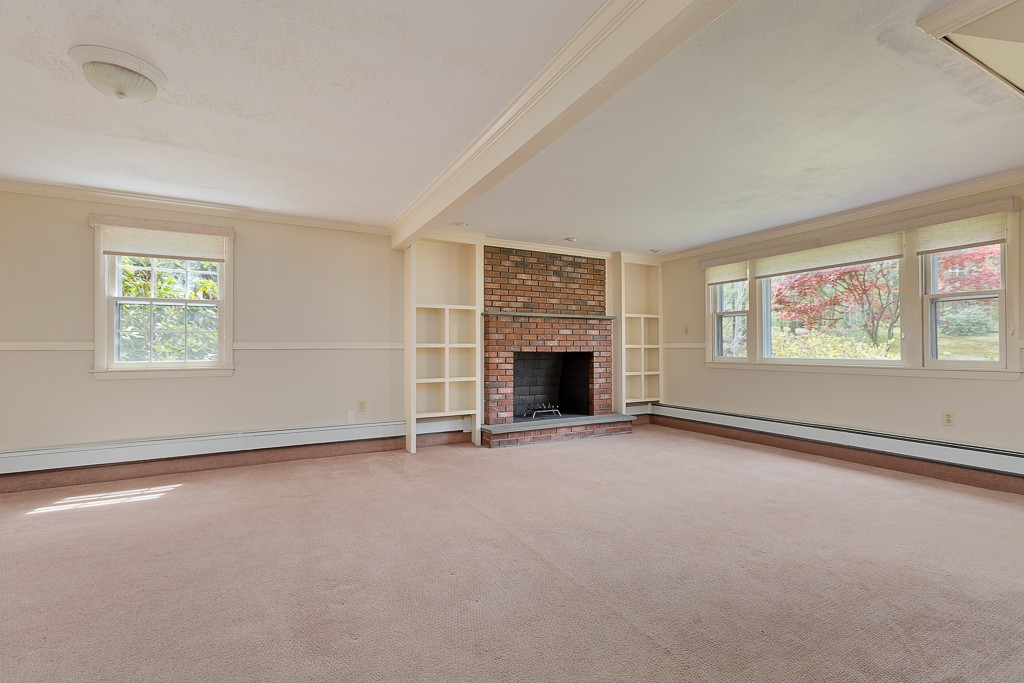 9 Whalen Road Hopkinton, MA 01748 - Photo 3 of 20 Gallery Image 3