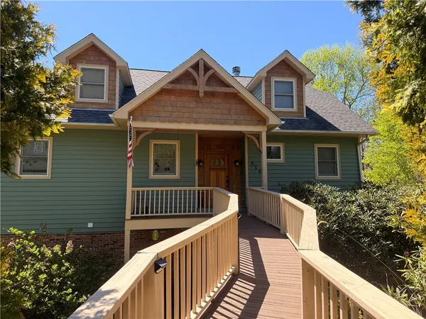 $699,000 | 510 Pineview Drive, Boone, NC 28607