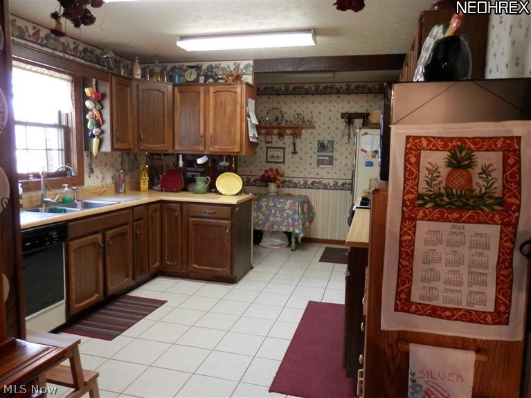 359 West Marshall Road McDonald, OH 44437 - Photo 12 of 20