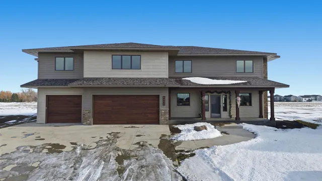 $2,270,000 | 6490 Selkirk Drive South, Fargo, ND 58104