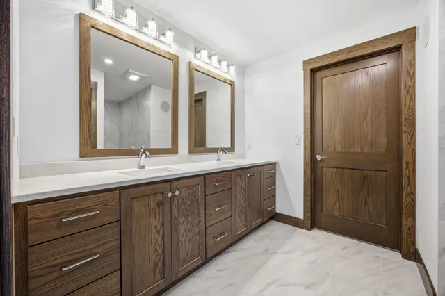 $2,270,000 | 6490 Selkirk Drive South, Fargo, ND 58104