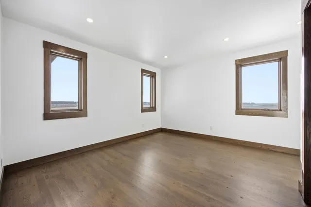 $2,270,000 | 6490 Selkirk Drive South, Fargo, ND 58104