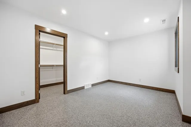 $2,270,000 | 6490 Selkirk Drive South, Fargo, ND 58104