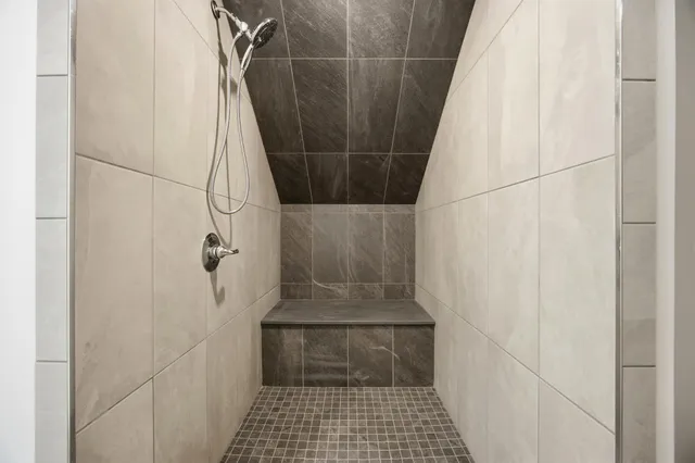 $2,270,000 | 6490 Selkirk Drive South, Fargo, ND 58104