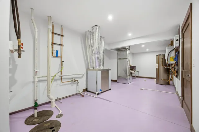 $2,270,000 | 6490 Selkirk Drive South, Fargo, ND 58104