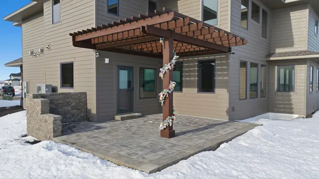 $2,270,000 | 6490 Selkirk Drive South, Fargo, ND 58104