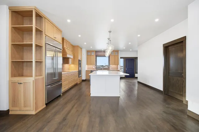 $2,270,000 | 6490 Selkirk Drive South, Fargo, ND 58104