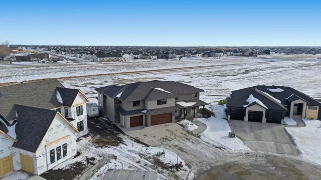 $2,270,000 | 6490 Selkirk Drive South, Fargo, ND 58104