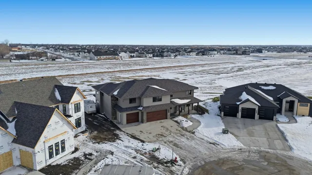 $2,270,000 | 6490 Selkirk Drive South, Fargo, ND 58104