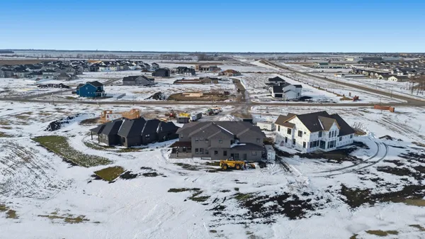 $2,270,000 | 6490 Selkirk Drive South, Fargo, ND 58104