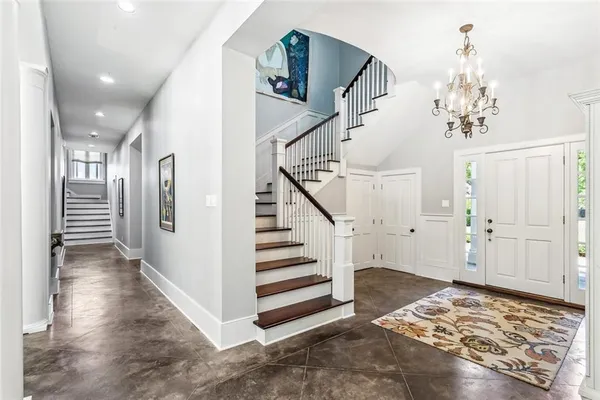 $1,059,000 | 12 Rosedown Court, New Orleans, LA 70131
