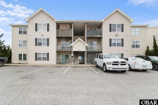 $300,000 | 817 Caroline Court, Unit D, Corolla, NC 27927