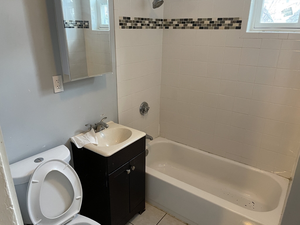 227 Roxbury Street, Unit 2 Boston, MA 02119 - Photo 16 of 23