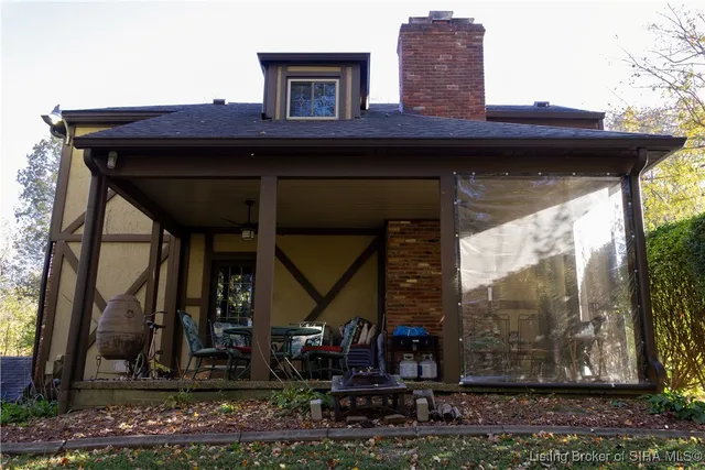 $592,000 | 261 Indian Hills Drive Northeast, Corydon, IN 47112