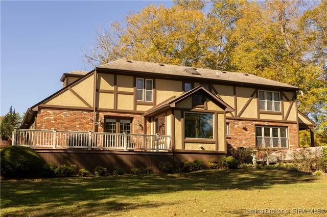 $592,000 | 261 Indian Hills Drive Northeast, Corydon, IN 47112