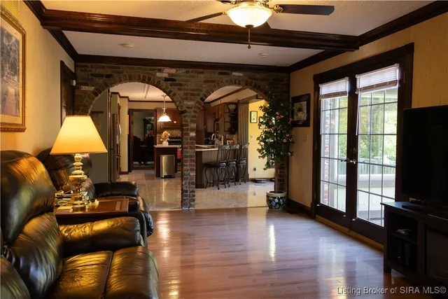 $592,000 | 261 Indian Hills Drive Northeast, Corydon, IN 47112