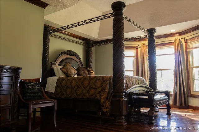 $592,000 | 261 Indian Hills Drive Northeast, Corydon, IN 47112