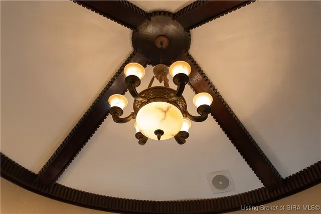 $592,000 | 261 Indian Hills Drive Northeast, Corydon, IN 47112