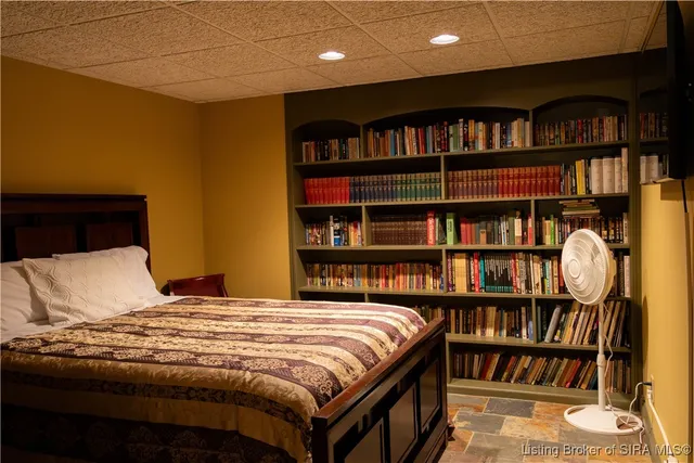 $592,000 | 261 Indian Hills Drive Northeast, Corydon, IN 47112