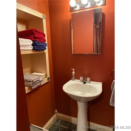 $575,000 | 261 Indian Hills Drive Northeast, Corydon, IN 47112