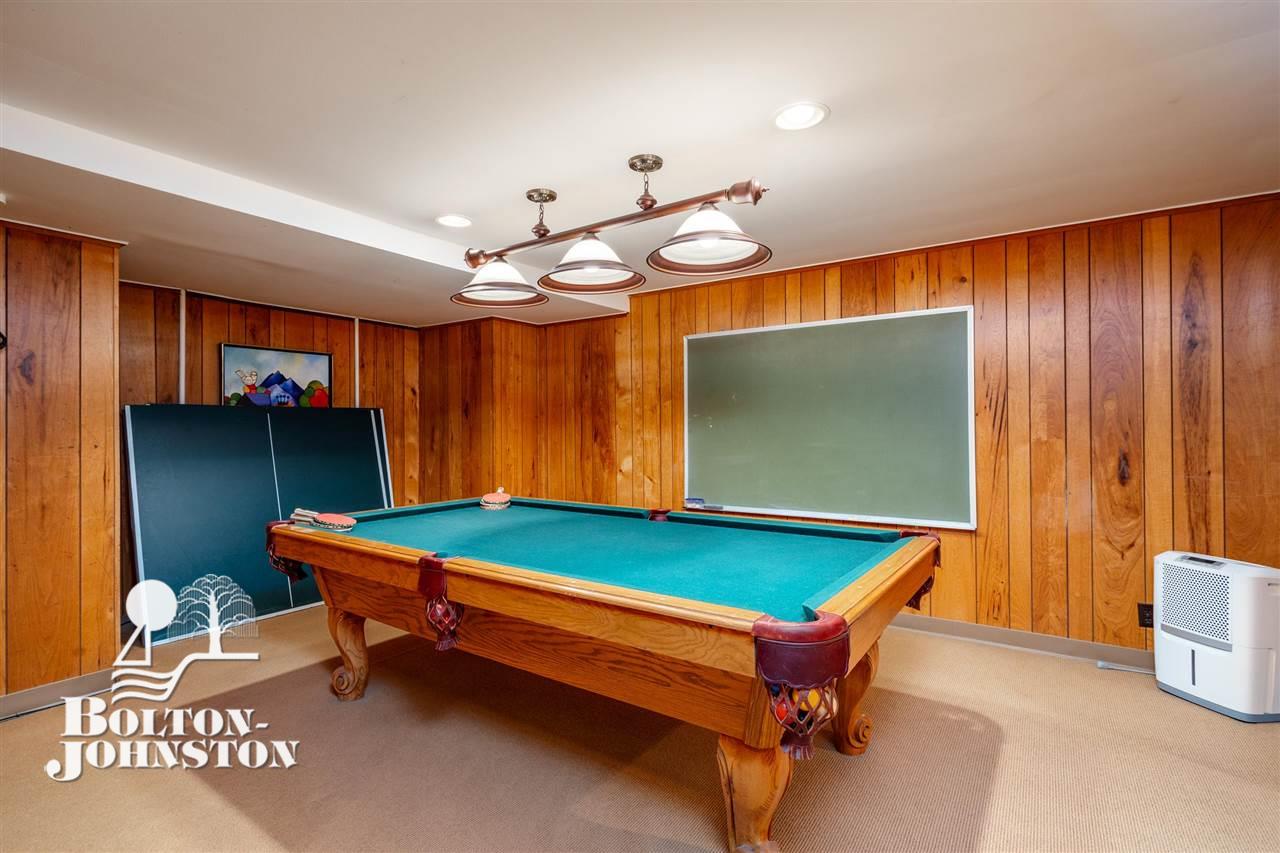 193 Merriweather Road Grosse Pointe, MI 48236 - Photo 47 of 68 Billiards Room